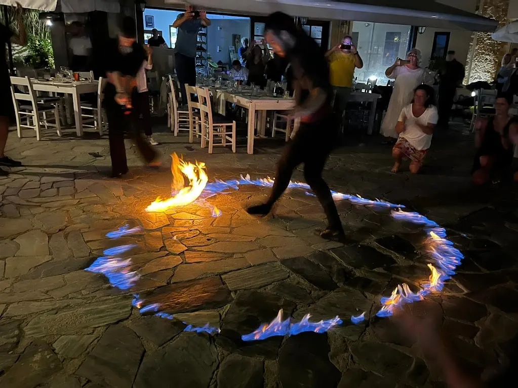 cretan dance